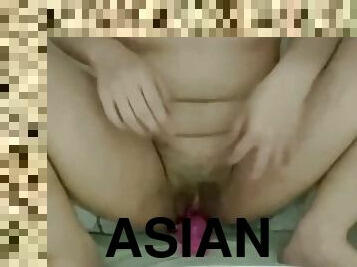 asyano, dyakol-masturbation, mga-nene, dalagita, laruan, laruin-ng-daliri-ang-pekpek, laruang-titi, solo, pinay, maliit-na-suso