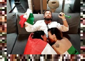 tettone, pompini, celebrità, pornostar, spruzzi-di-sperma, trio, europee-european, europee, italiani, reali