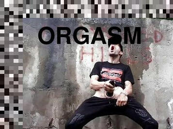 milzīgs, orgasms, publisks, kliedzejošs