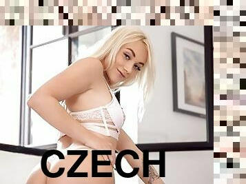 fafanje, najstnice, hardcore, porno-zvezda, blond, češko, realnost, kurac, majhne-prsi