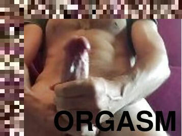 Quick cum on the floor - 4th orgasm of the day - Fit guy jerking