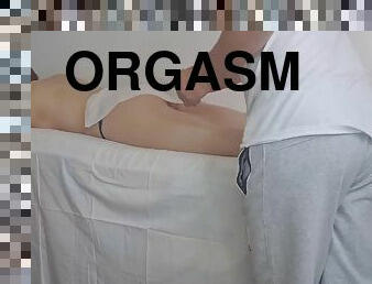 Orgasm In A Real Massage Session 12 Min