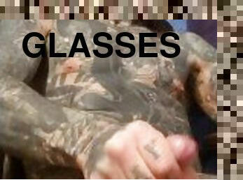 glasögon, masturbation, amatör, mogen, webbkamera, ensam, muskulös, tatuering