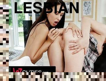 ציצי-גדול, כוס-pussy, אנאלי, לסבית-lesbian, צעצוע, לעשות-עם-האצבע, טבעי, מציאות, גירוי-בתחת