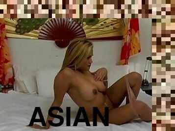 Asian Maxine X Foot Job and BLowjob