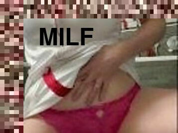 tate-mari, masturbare-masturbation, asistenta, pisandu-se, amatori, milf, chilotei, aiurita, solo