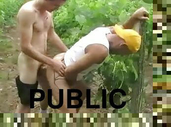 public, énorme-bite, interracial, gay, arabe, européenne, euro, musclé, parc, tatouage