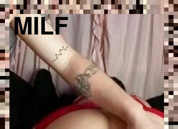 extrem, pasarica, anal, milf, mama, cu-degetelul, dublu, lenjerie, stramta, penetrand