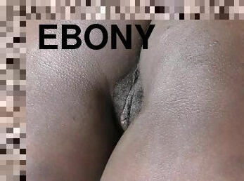 cuatro-patas, coño-pussy, amateur, babes, negra-ebony, interracial, corrida-interna, negra, corrida, bonita