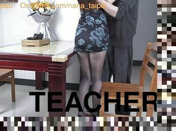 Sexy tea art teacher came to home for class and was seduced to have sex