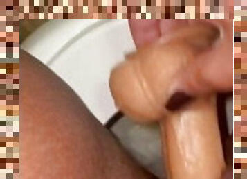 masturbation, orgasme, giclée, amateur, jouet, belle-femme-ronde, première-fois, gode, solo, dure