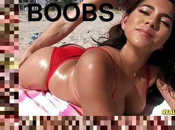 Big Boobies Julz Gotti At The Beach