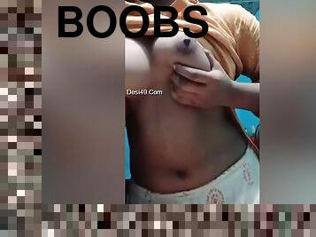 Desi Girl Record Her Boobs Video