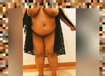 Indian Horny Girlfriend Striptease And Twerking For Her Boyfriend
