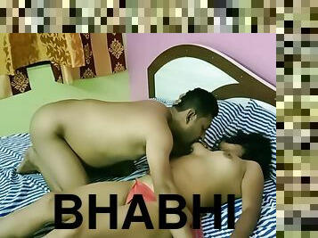 Hot Beautiful Bhabhi Fucking With Ex Boyfriend At Hotel ! Secret Hindi Sex