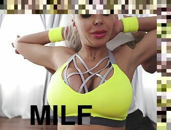 Nina Elle In The Hottest Milf Gym Bod