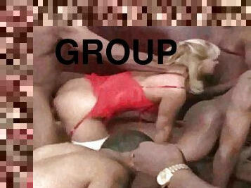 tettone, orgie, mogli, rapporti-anali, cazzi-enormi, interraziali, video-casalinghi, mamme, gangbang, donne-grasse-e-belle