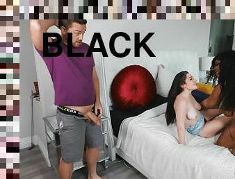 Shameless black BBW mom and teens smutty sex scene