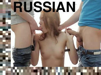 russisk, skinny, stor-pikk, tenåring, trekant, kåt, vakker, pikk