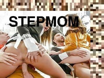 tettone, tradimenti, mogli, pompini, mammine-mature, pornostar, mamme, gole-profonde, serie, masturazione-con-dita