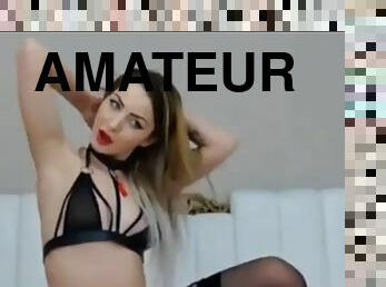 Teen webcam girl in sexy nylon stockings