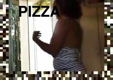 Cam show pizza