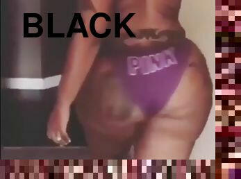 Lil bi woo big black booty