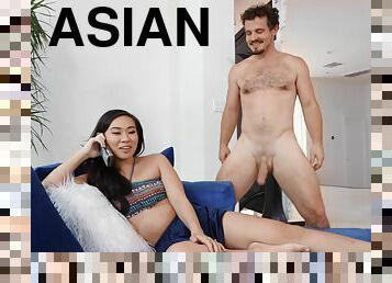 aasialainen, takaapäin, pillu-pussy, suihinotto, valtava-mulkku, kova-seksi, pornotähti, ruskeaverikkö, mulkku