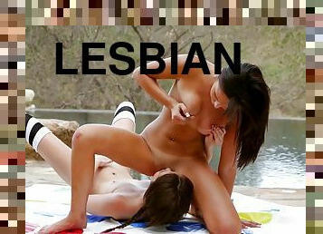 Lesbians in full outdoor pussy licking show
