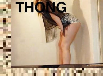 Sexy thong farts