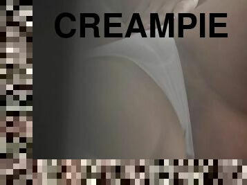 Fine anal creampie and pussy stimulation for slutty brunette