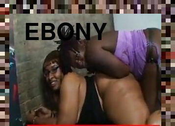 Empress DC ebony strapon lez