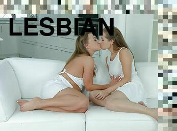 Erotic lesbian foreplay and sex - Jozephine Jackson & Kinuski