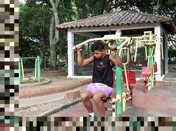 18 YEAR OLD COLOMBIAN BOY DOING EXERCISES AND SHOWING HIS MUSCLES