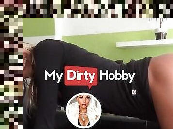 MyDirtyHobby - Delicious pussy close up while fucking