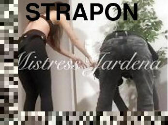 strapon, anal, muie, adanc-in-gat, bdsm, slclav, taratura, amanta, gradina, dominare