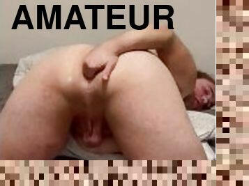 amateur, anal, énorme-bite, doigtage, solo, trou-du-cul, blanc, bite, juteuse