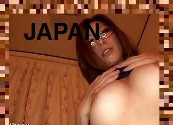 Japanese busty lady in stockings gives hot blowjob