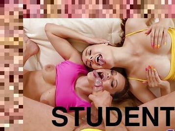 tettone, fichette, studentesse, ragazze-giovani, pompini, cazzi-enormi, pornostar, coppie, trio, piedi