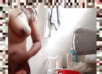 bañando, tetas-grandes, mayor, coño-pussy, adolescente, casero, indio, tía, 18-años, natural