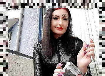 nastolatki, fetysz, palenie, dominacja, brunetka, kobieca-dominacja