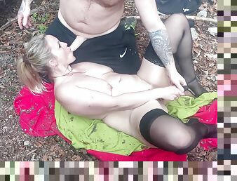 Im Wald Neben Bach Hemmungslos Rumgefickt Wahrend Cuckold Filmt