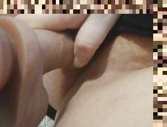 masturbare-masturbation, pasarica, amatori, adolescenta, jucarie, dildo, solo, virgina