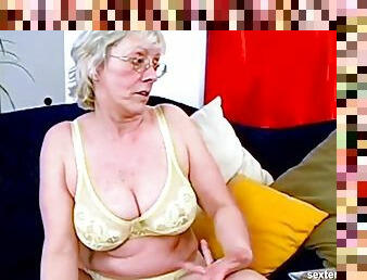 Horny granny blows the tail