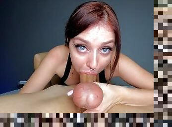 She squeezes everything out of the Balls into her Mouth