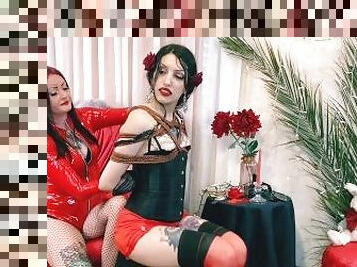 лесбіянка-lesbian, бдсм, зад, дупа-butt, садb80омазохізм, пані, домінування, жінка-домінантка, порка