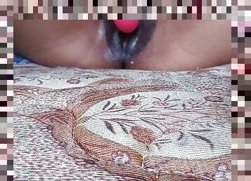 Ebony Squirting Non Stop Masturbation