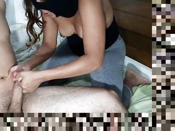 Dona de casa fazendo um belo serviço anal