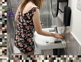 banyo-yapma, büyük-göğüsler, mastürbasyon-masturbation, meme-uçları, kamu, amatör, orta-yaşlı-seksi-kadın, kam, sapık-voyeur, britanyalı