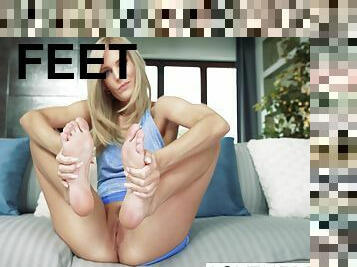 Candee Licious - Joi Foot Tease With